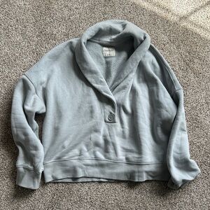 A&F Pullover Sweatshirt - Light Gray